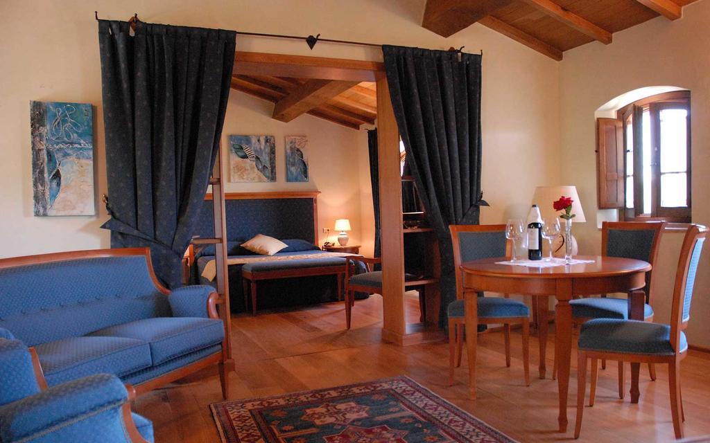אומברטידה Villa Valentina Spa חדר תמונה